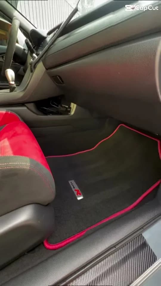 Civic Type R carpet after detailing